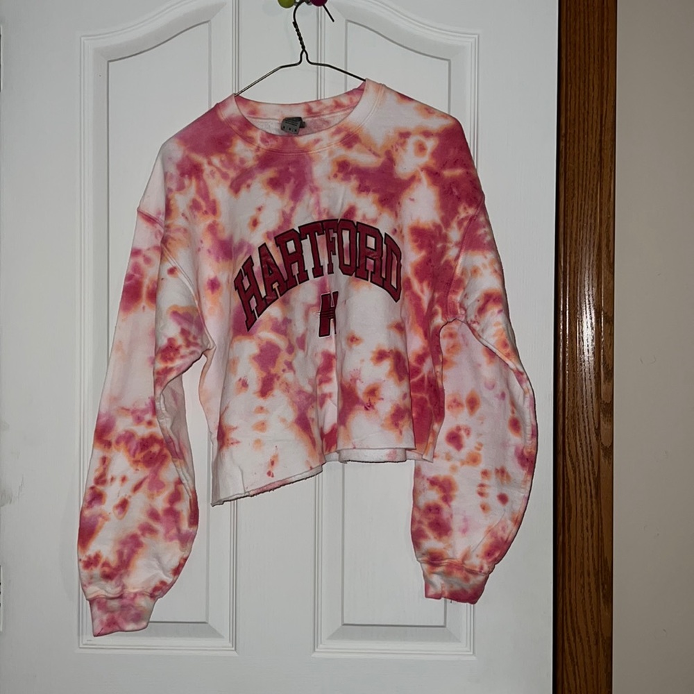 Hartford Game Day Cropped Sweatshirt
